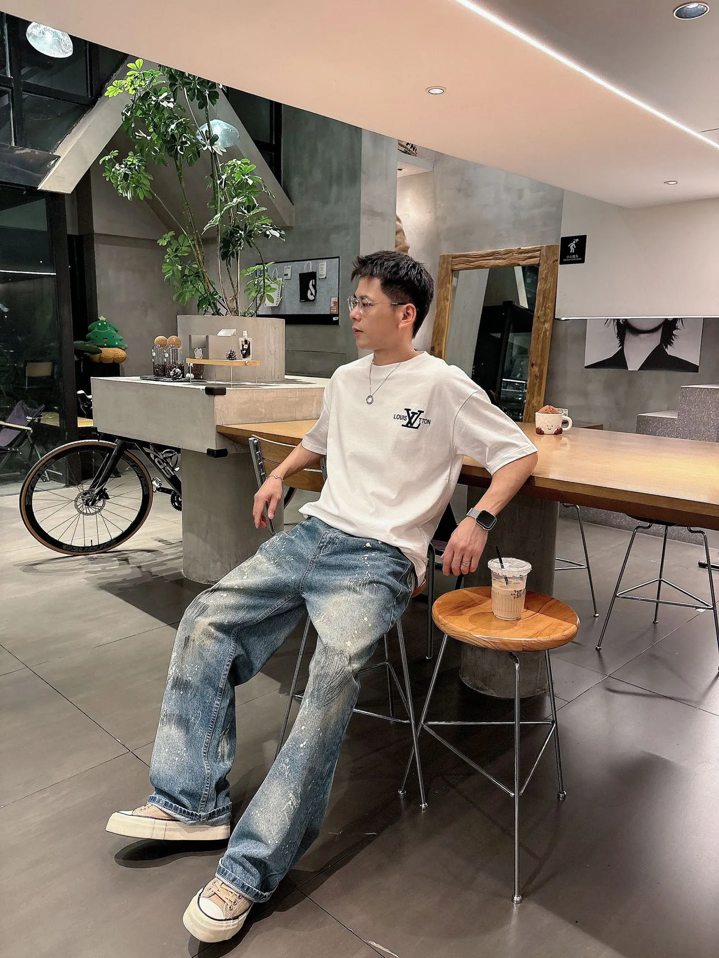 Model picture